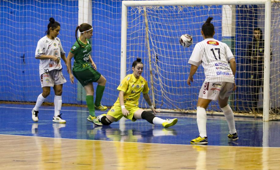 Fim de semana no esporte paranaense tem classificados para a Fase Macrorregional do JAPS e título paranaense no futsal