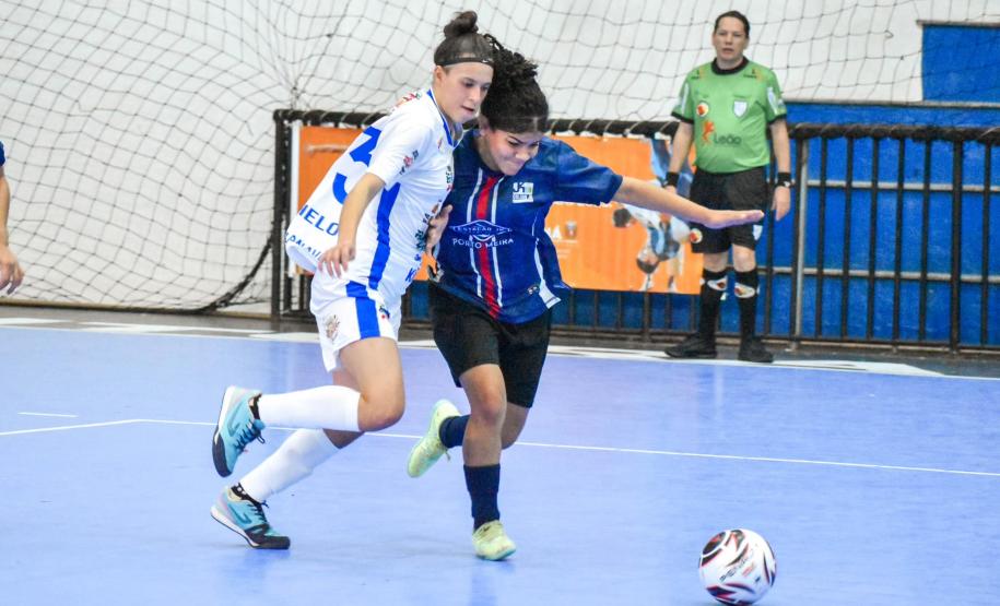 Doze modalidades aconteceram no primeiro dia dos Jogos Escolares
