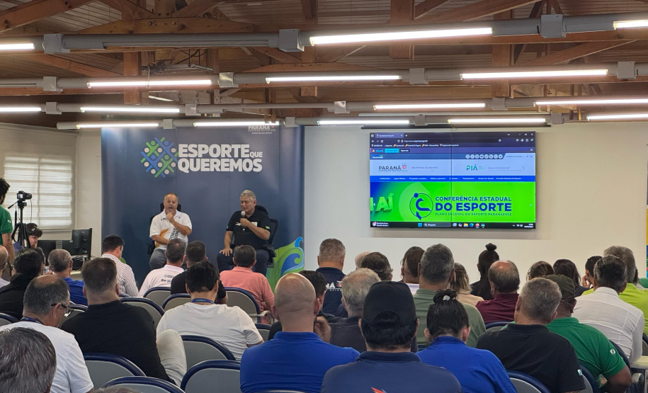 Durante a live, o secretário destacou a evolução das políticas esportivas no Paraná ao longo dos últimos anos.