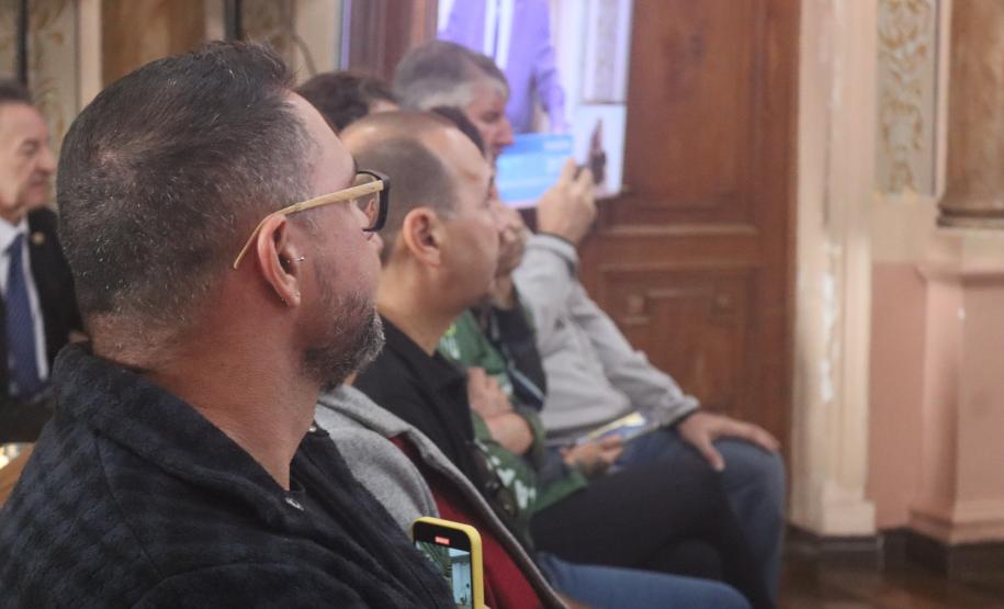 Antigo Centro de Esporte e Lazer Velódromo passa a se chamar Velódromo Adir Luiz Romeo