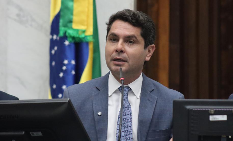 Verão Maior Paraná é homenageado na Assembléia Legislativa do Paraná