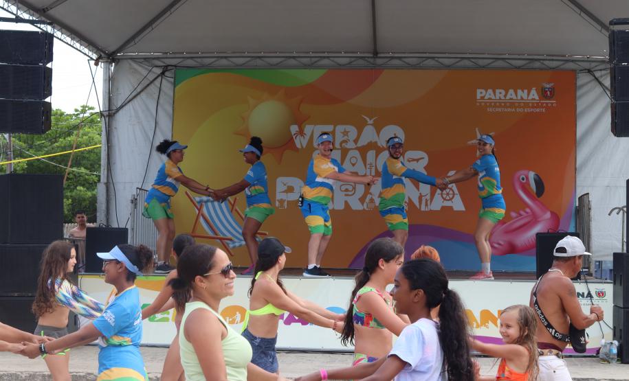 Governo do Estado abre inscrições para acadêmicos atuarem no Verão Maior Paraná 2025/2026