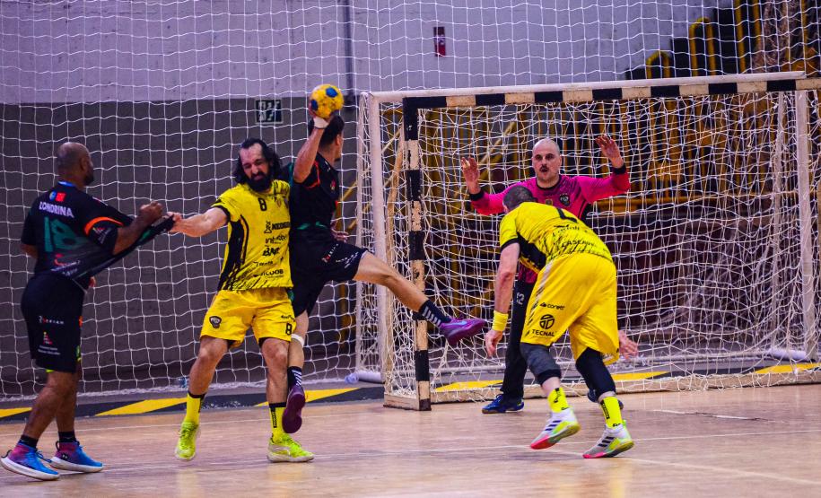 Os atletas competiram em modalidades como atletismo, badminton, bocha, bolão, ciclismo, ginástica rítmica, handebol de praia, natação, rugby, tênis, tênis de mesa e xadrez