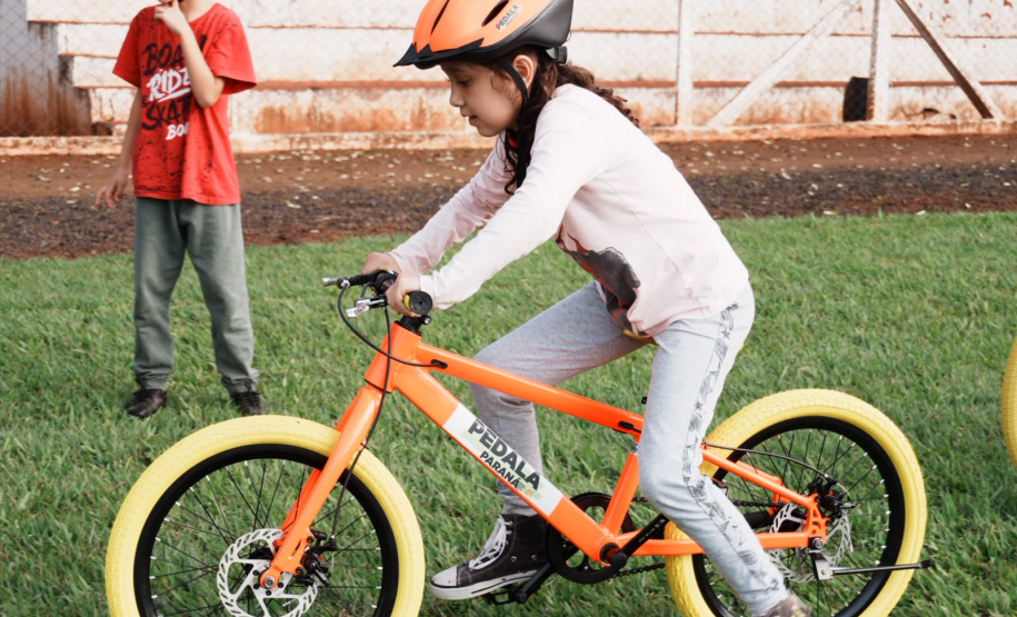 Álbum Escola de Ciclismo