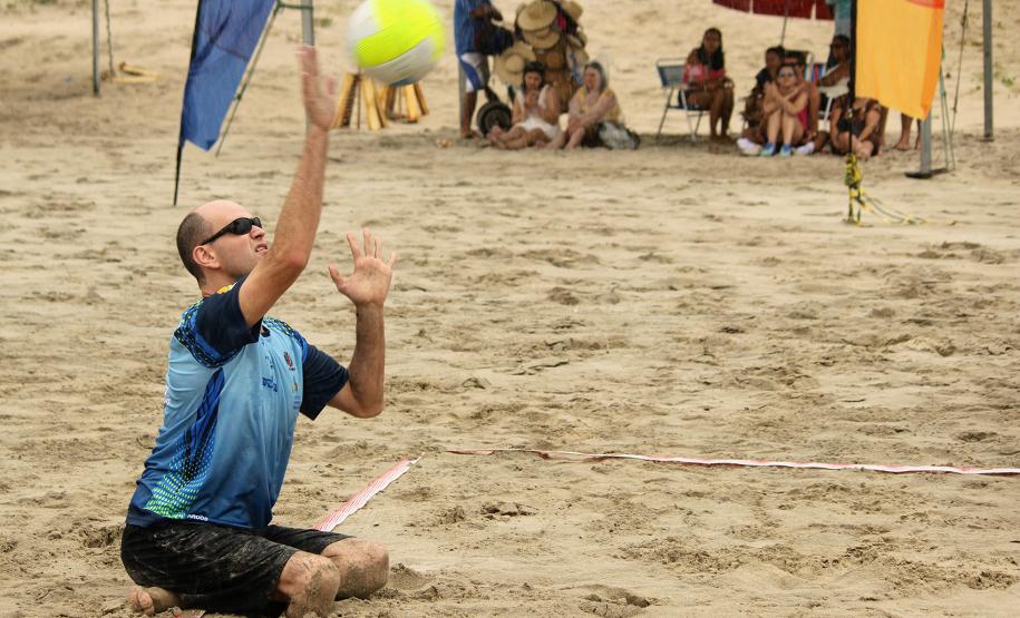 Eventos do Verão Paraná 2019 Surf e vôlei sentado