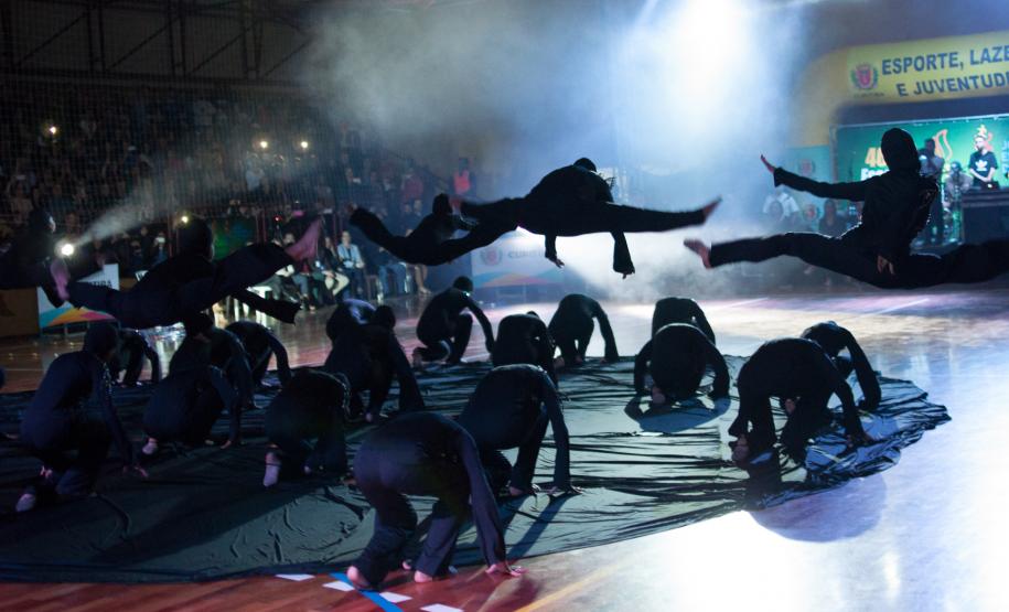 Ritmos, cores e inspiração na cerimônia de abertura dos 66ºJEPS fase Regional em Curitiba Ritmos, cores e inspiração na cerimônia de abertura dos 66ºJEPS fase Regional em Curitiba