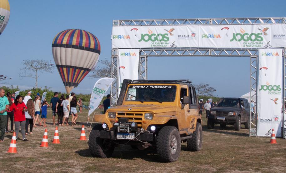 A modalidade de Trilha de Jipe fez o percurso da Butuca, em Pontal do Paraná A modalidade de Trilha de Jipe fez o percurso da Butuca, em Pontal do Paraná