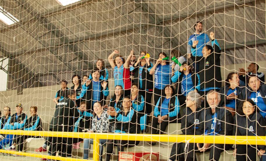 Jogos de Integração dos Idosos: Vôlei Câmbio Jogos de Integração dos Idosos: Vôlei Câmbio