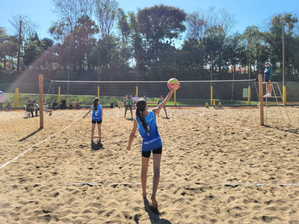 Única dupla a entrar em quadra para três jogos, Aurora e Juliana